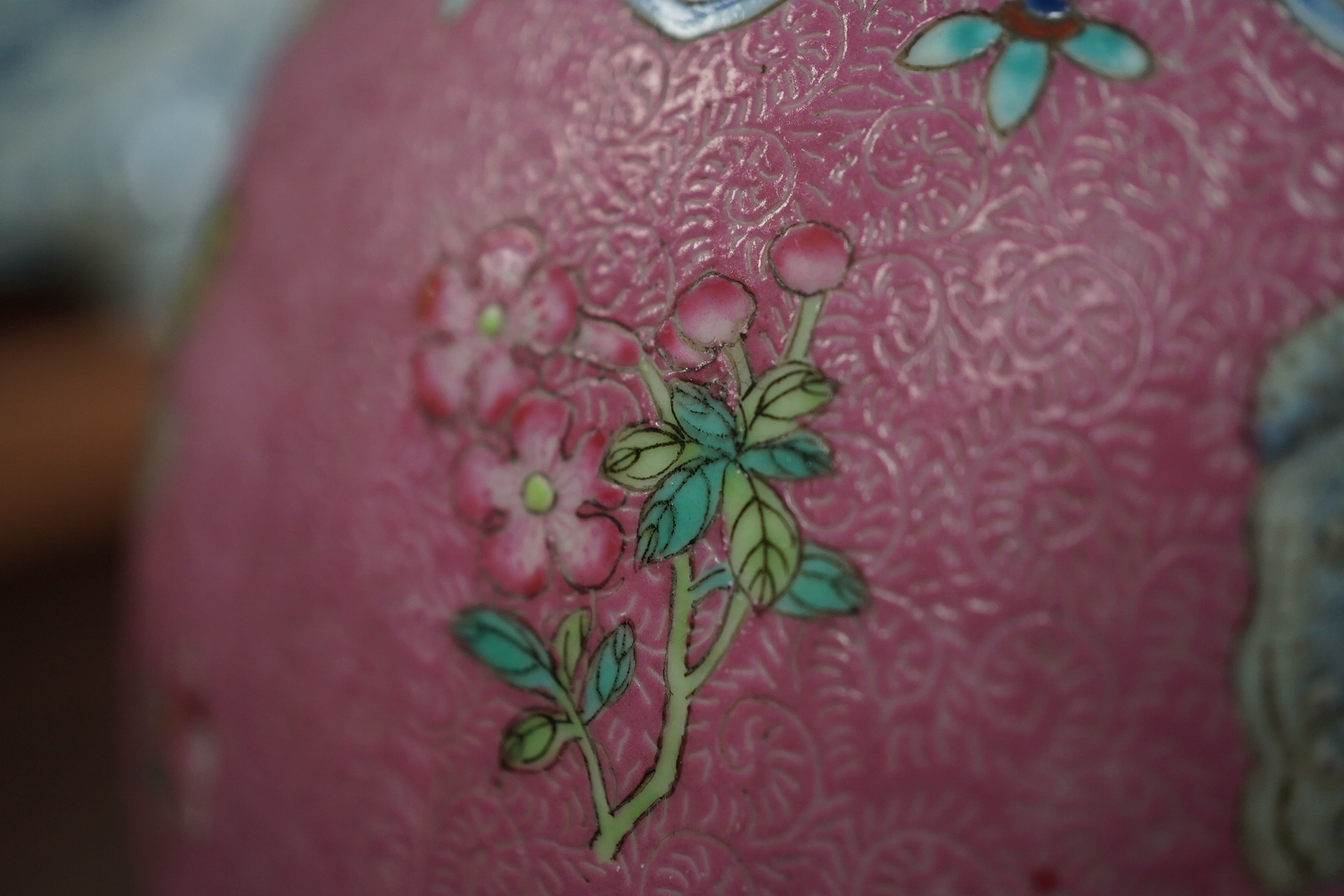 A Chinese pink-ground sgraffito pear-shaped vase, yuhuchunping, Daoguang six character seal mark and of the period (1821-50)